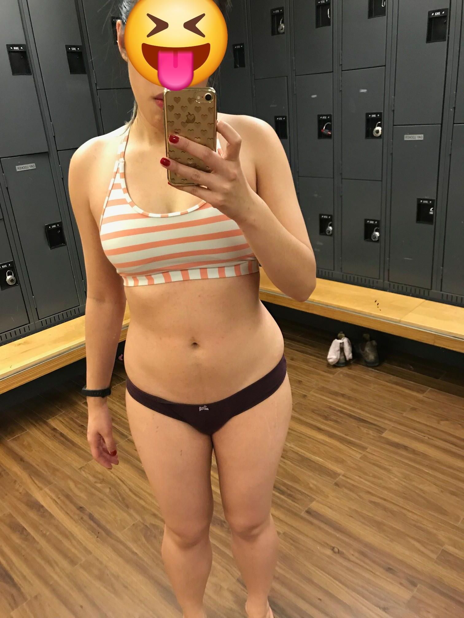 Cookie Chinese Slut Gym Selfies NN