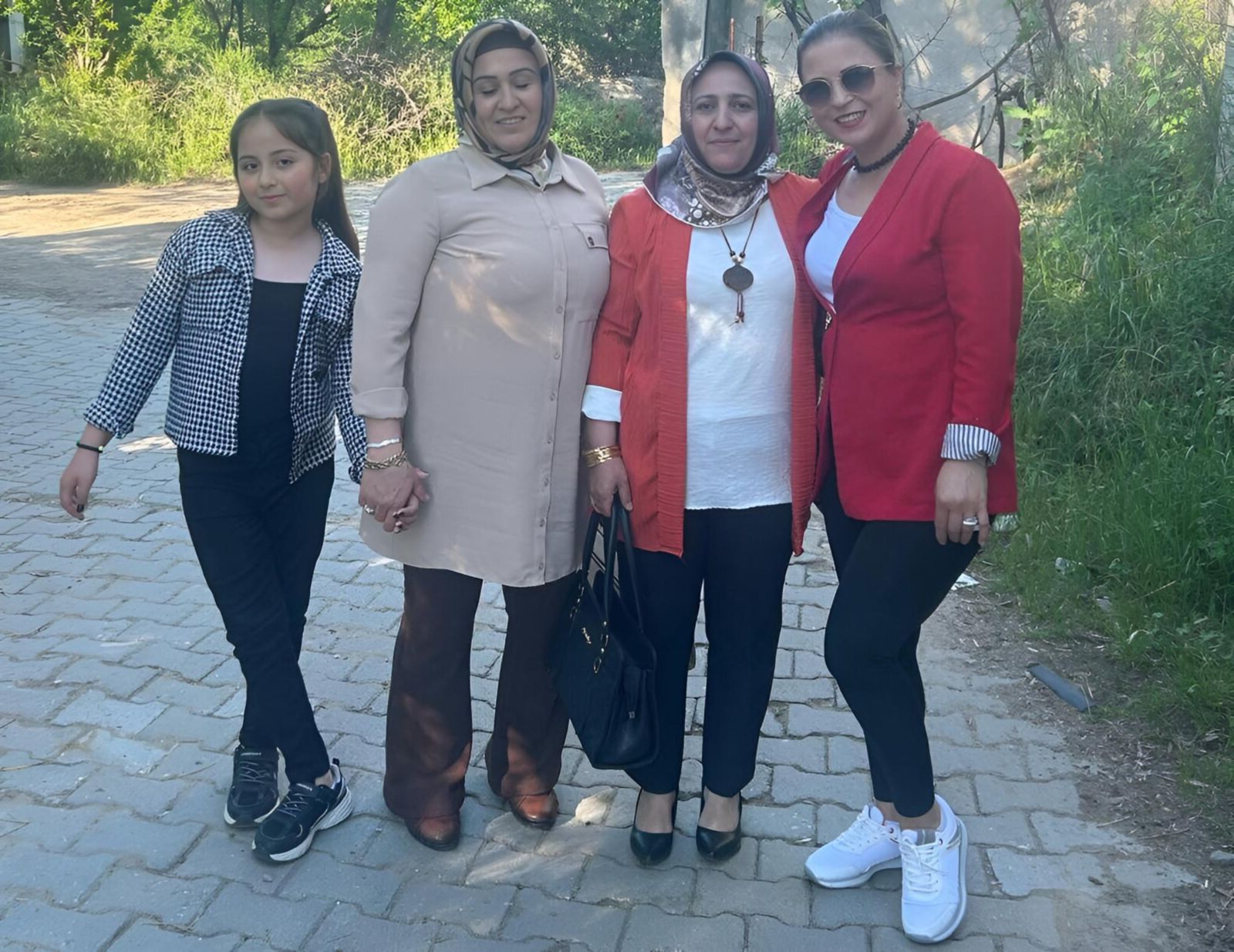 TURKISH MATURE LADY PICTURE 