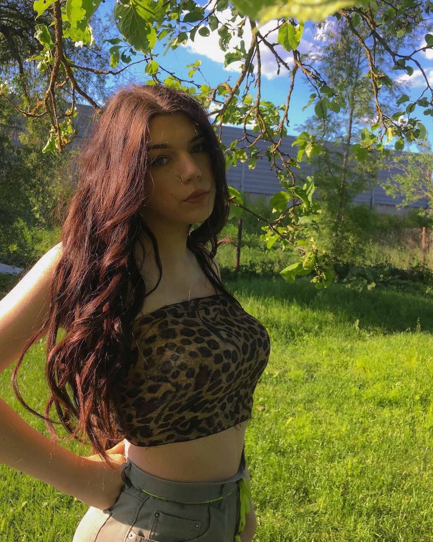 Rural Latvian travel slut Madara (sponsored by sugar daddies)