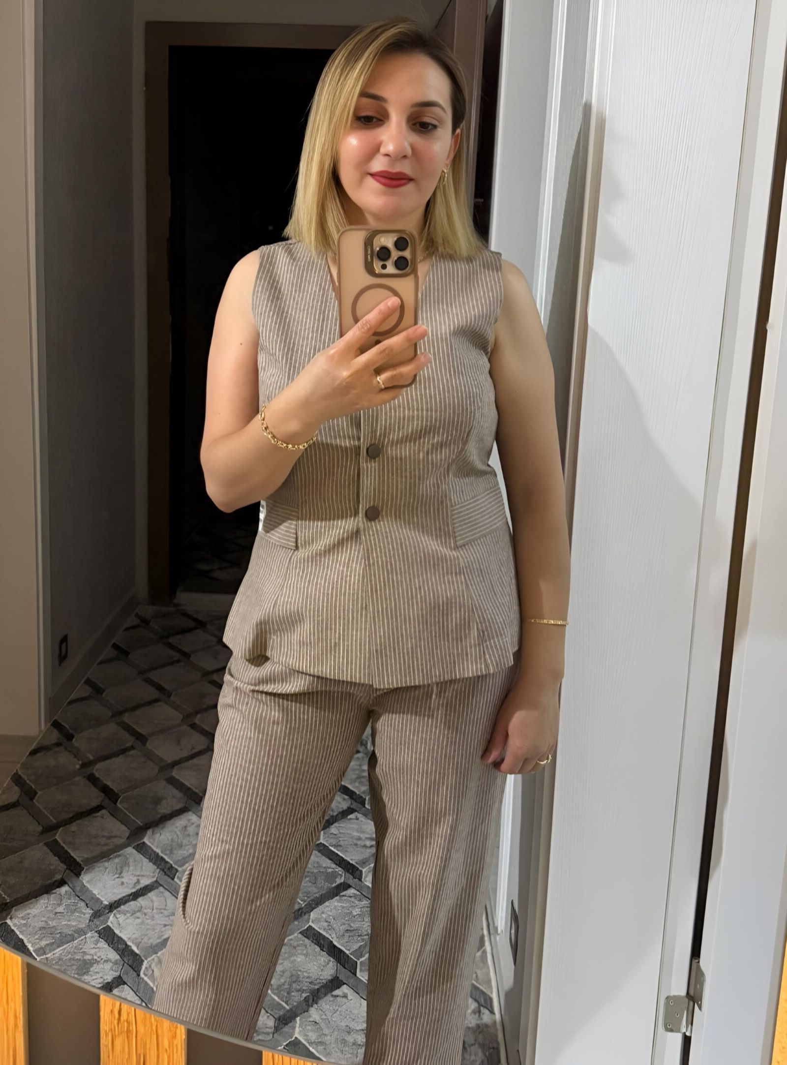 TURKISH MATURE LADY PICTURE 