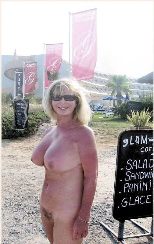 SIMPLY NUDE and BARE: our DELICIOUS LADY DIANE in the FLESH!