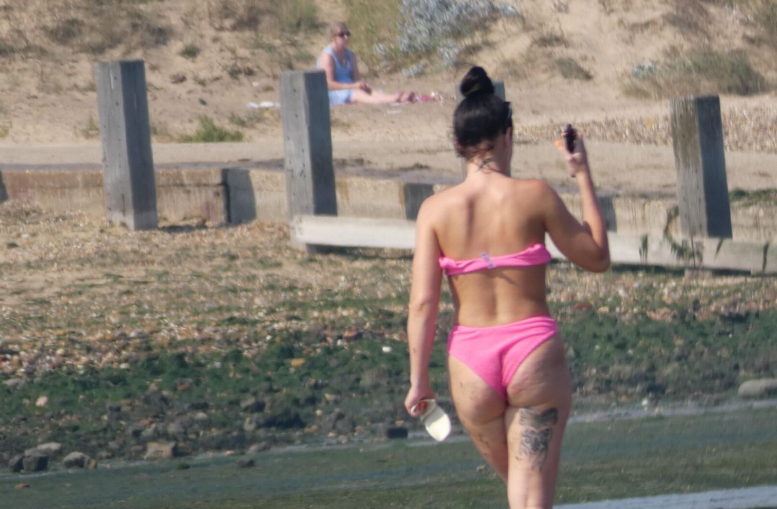 Pink piece