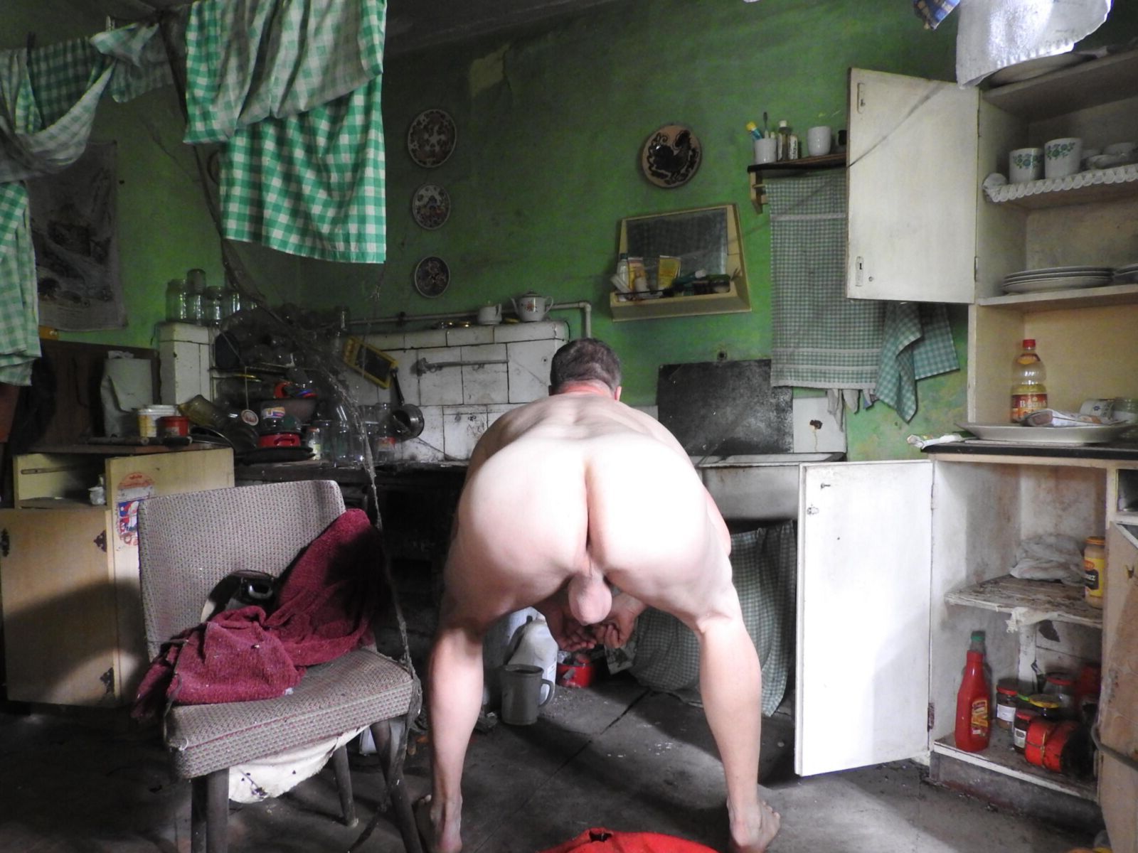 me from last Saturday in an abandoned house, Gaiki village