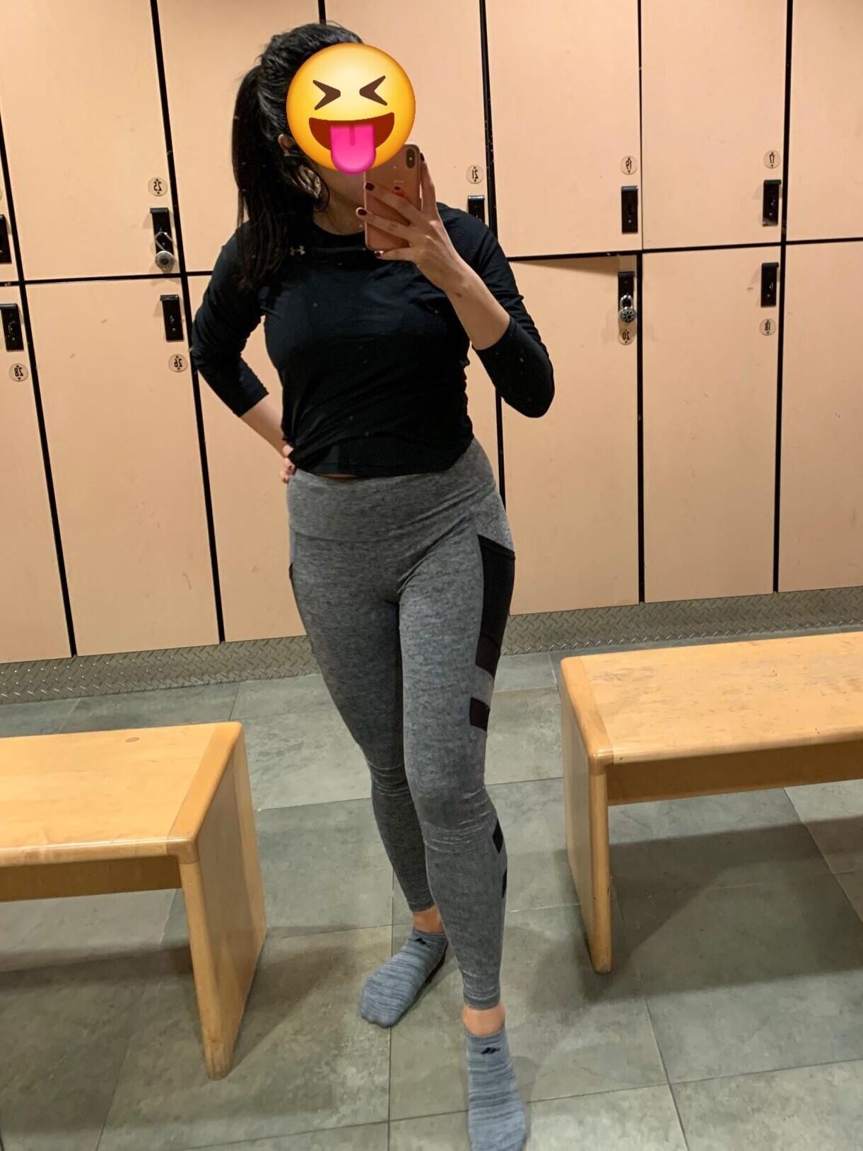 Cookie Chinese Slut Gym Selfies NN