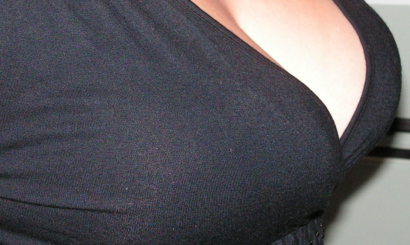 Homegrown Tits in Tops