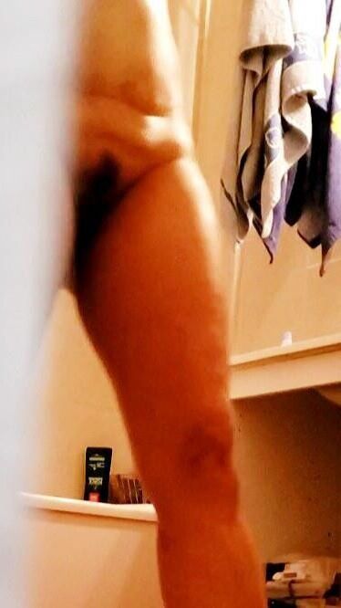 Wife in bathroom voyeur