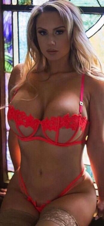 Archivo de tetas grandes de glamour aleatorias