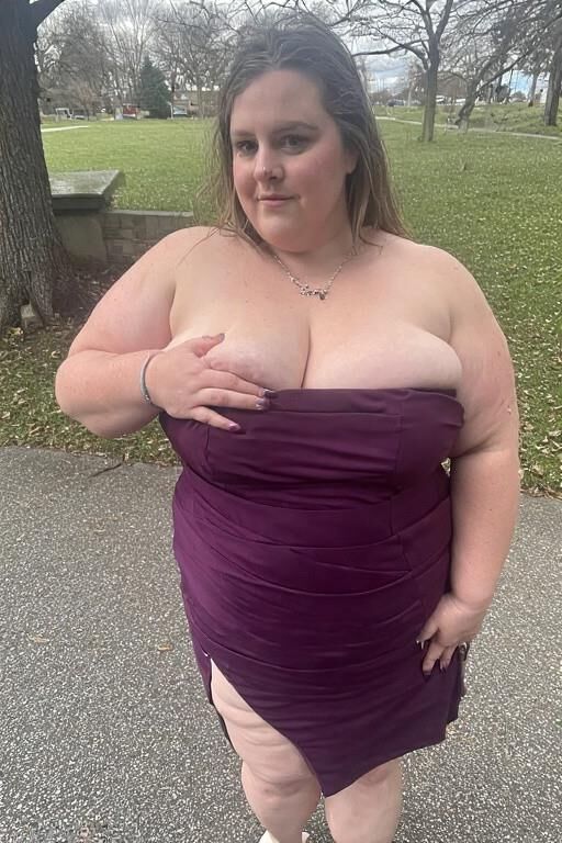 Chubbies in Strapless Dresses