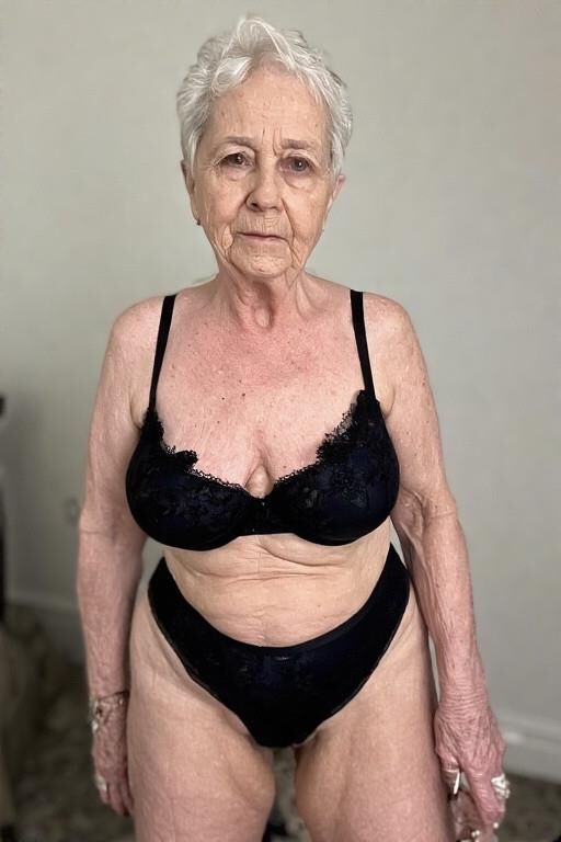 Elderly in Lingerie, vol. 