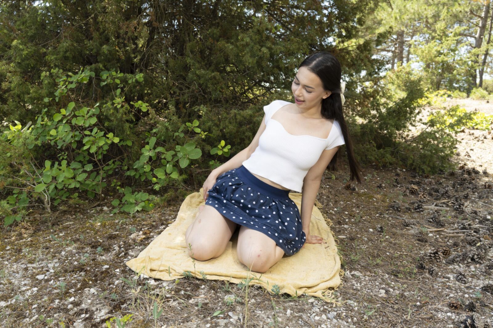 Siola Smith yo Outdoor Exhibitionist