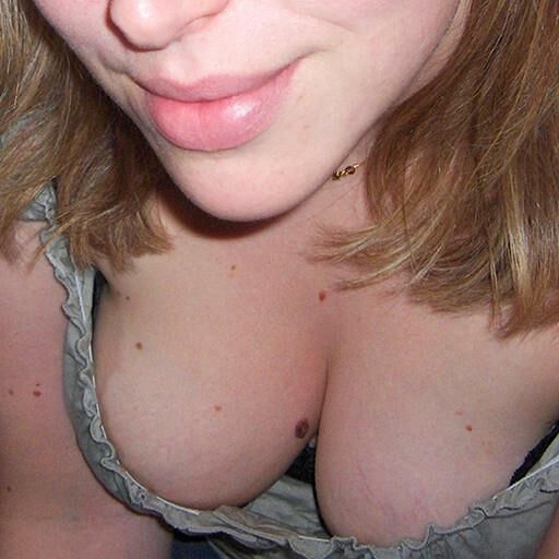 Big Tits Tinder BBC Slut Mom Exposed