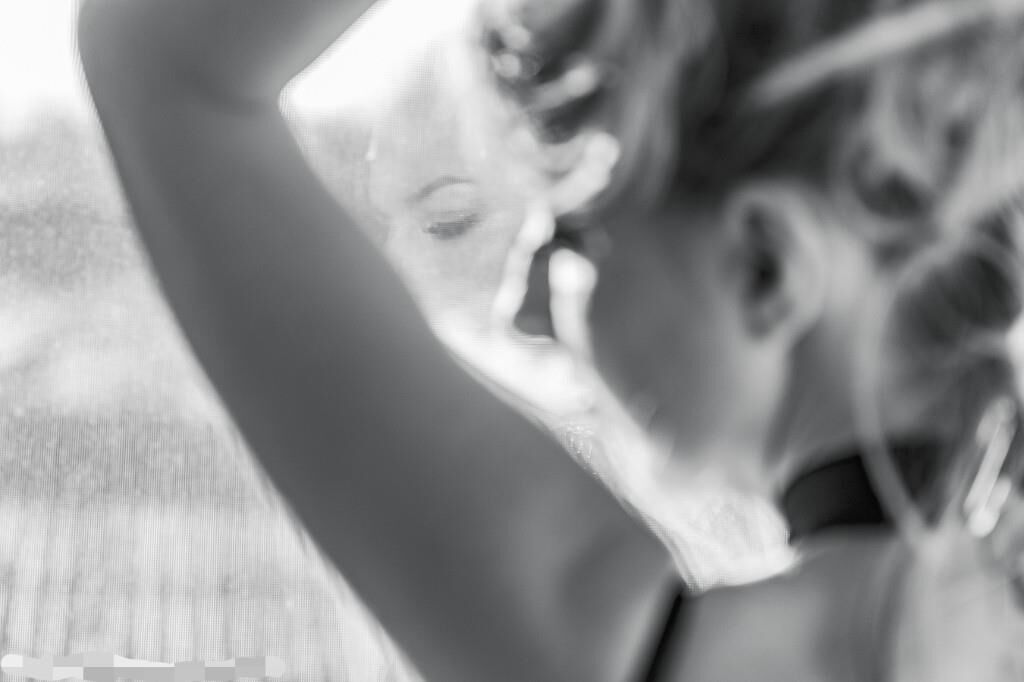 My wife. Your slut. another photo shoot at home