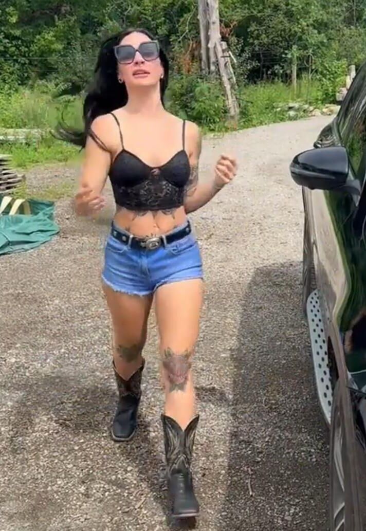 Jean Short Girls LXVIII