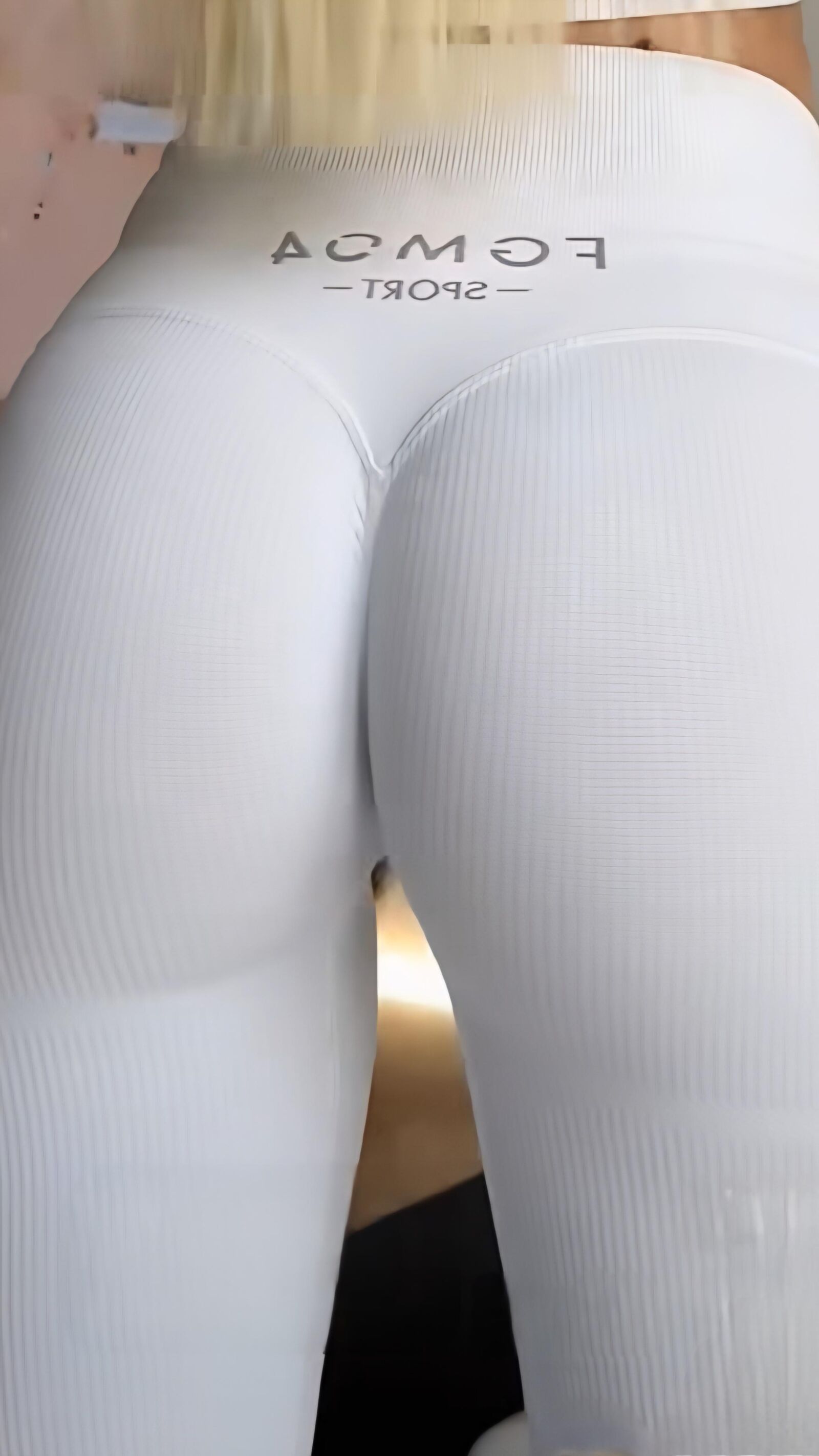 TEEN IN YOGA PANTS