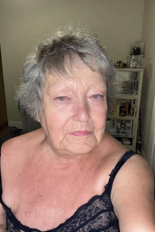 Elderly in Lingerie, vol. 