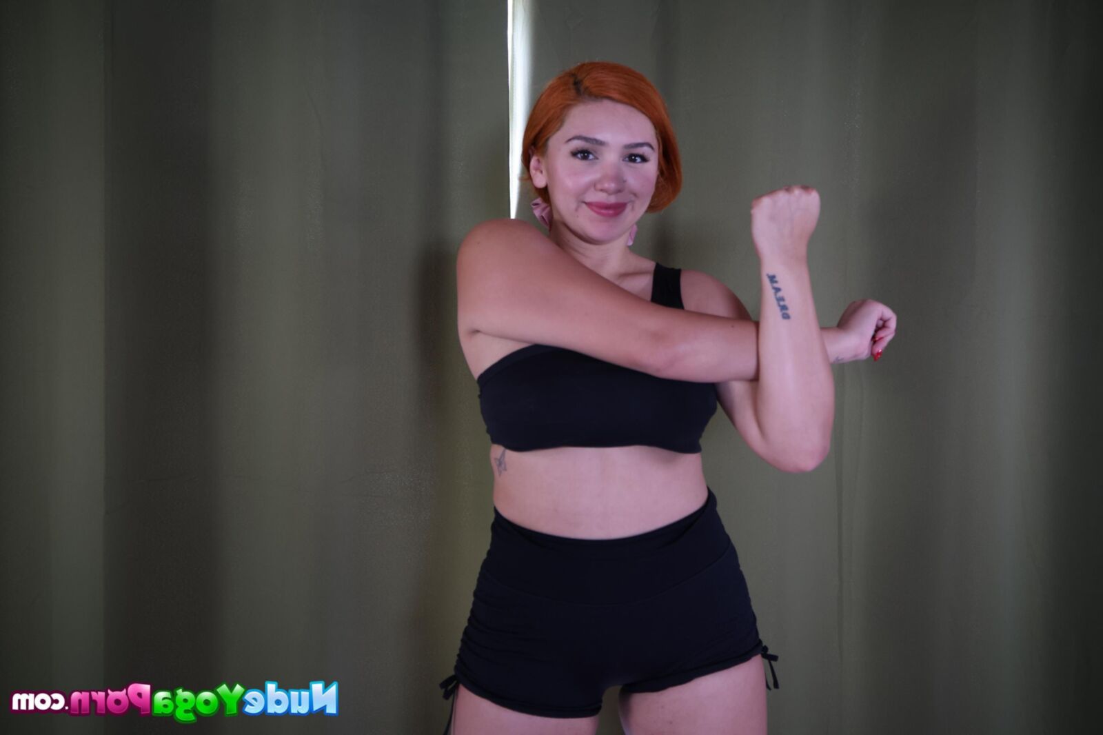 Cherie Gwendolyn yo Stretches Her Tight Body