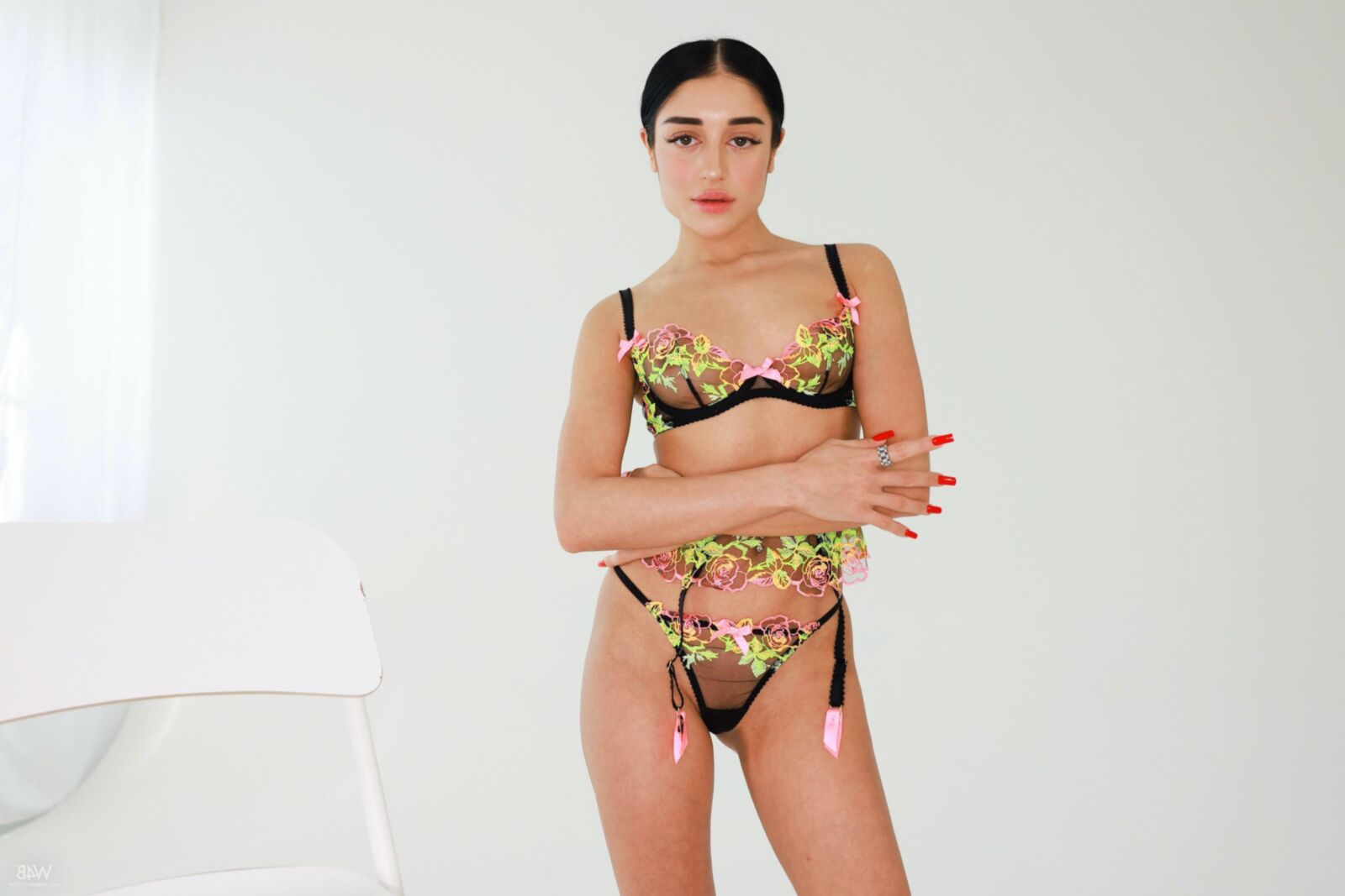 Non Nude Collectors Cut 