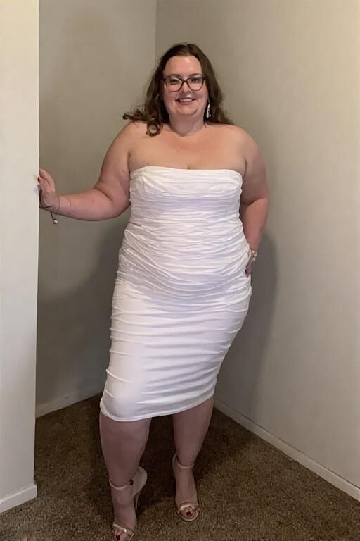 Chubbies in Strapless Dresses
