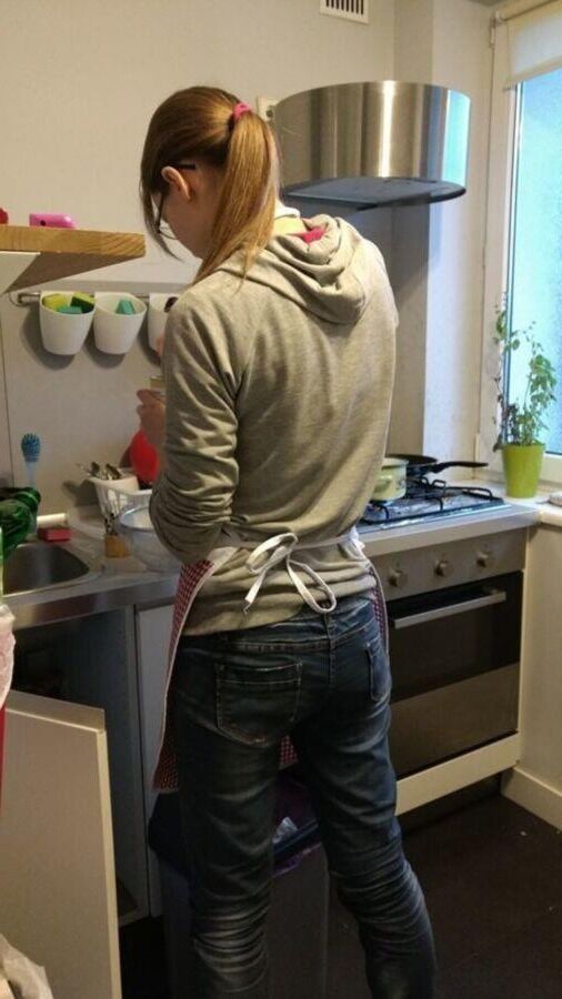 Skinny Polish Magda B. Exposed