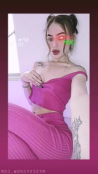 Abbierhondes at MySexyShow.com