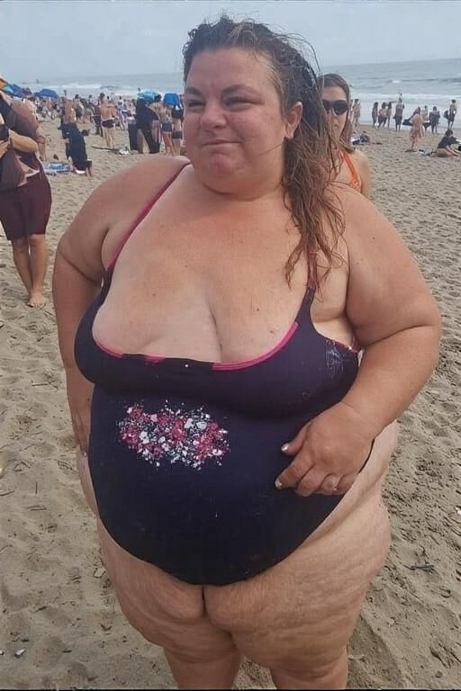 Chubbies in Swimwear, vol. 