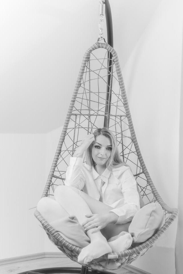 My wife. Your slut. another photo shoot at home