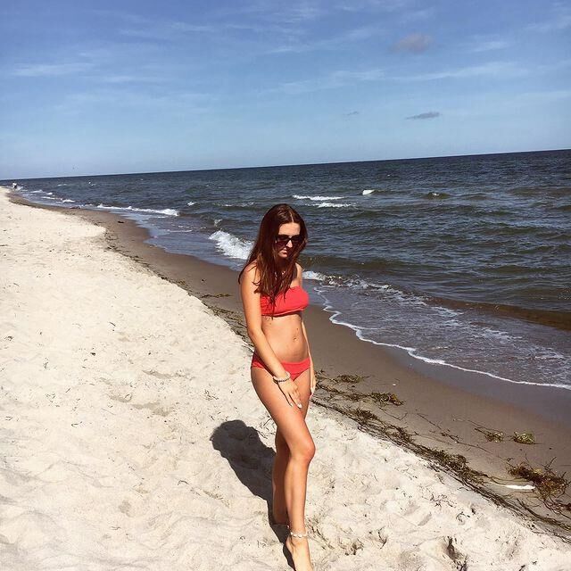 Skinny Polish Karolina Z. NN Net Slut