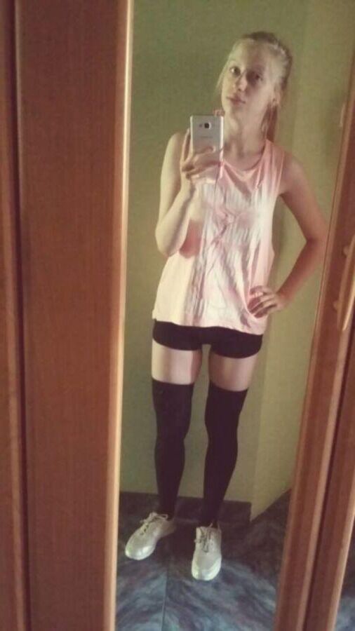Skinny Teen Natala Net Slut