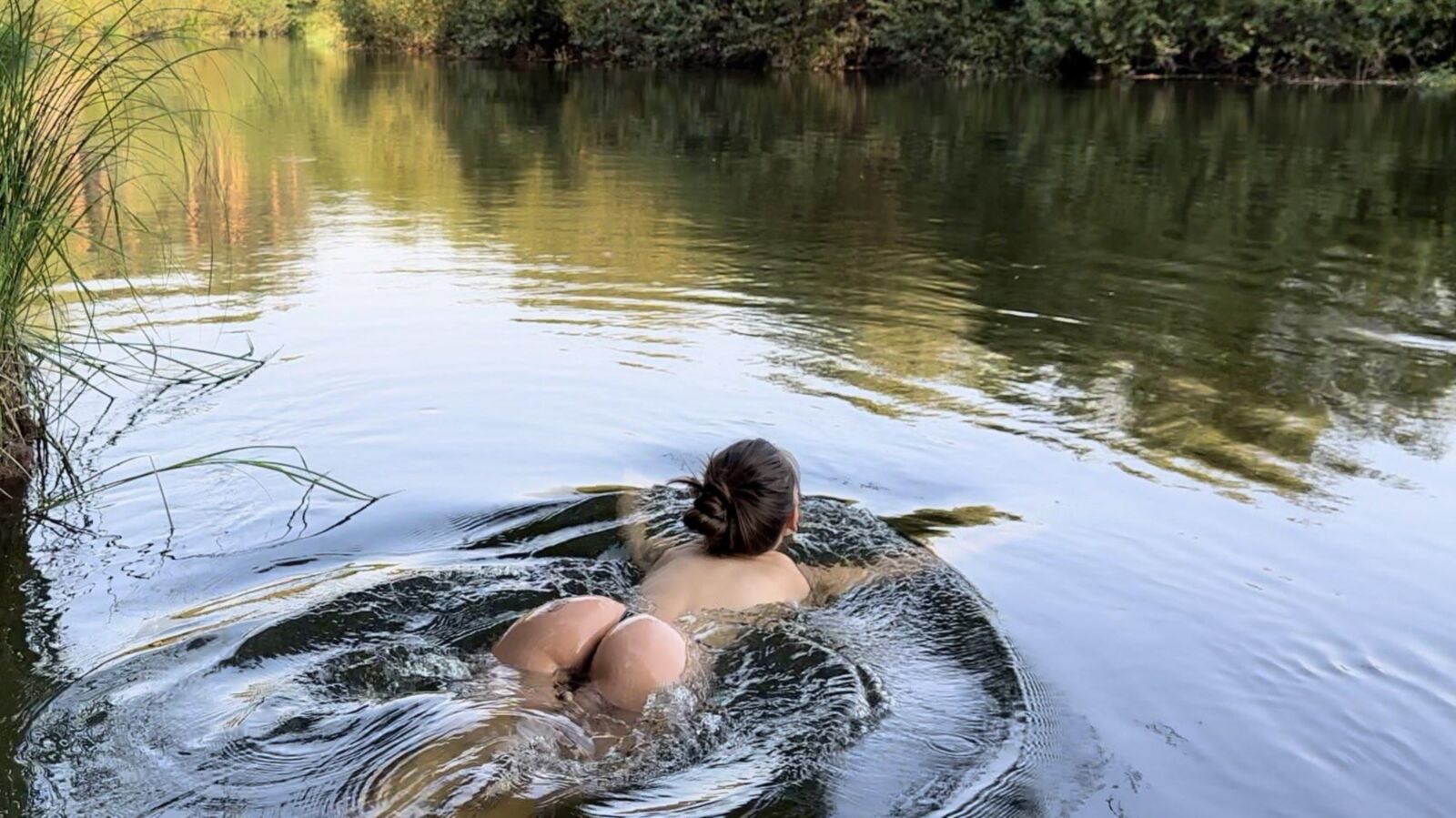 Okazia sexy Schönheit Brünette Camper Girl gemischte Fotos