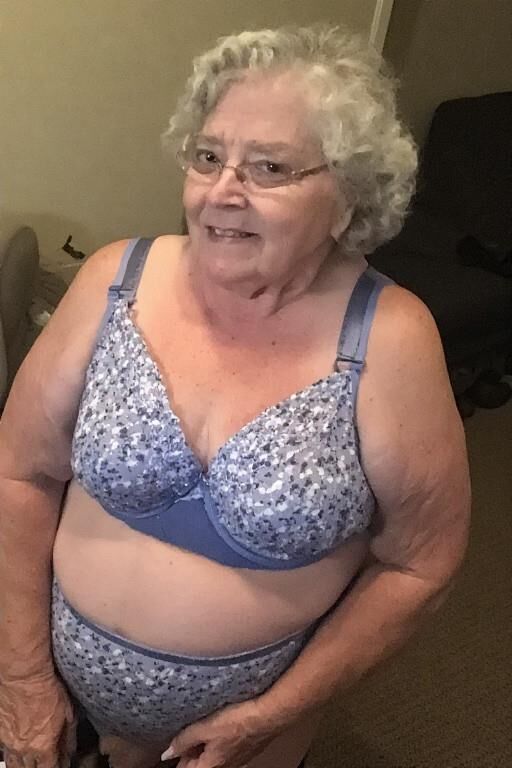 Elderly in Lingerie, vol. 