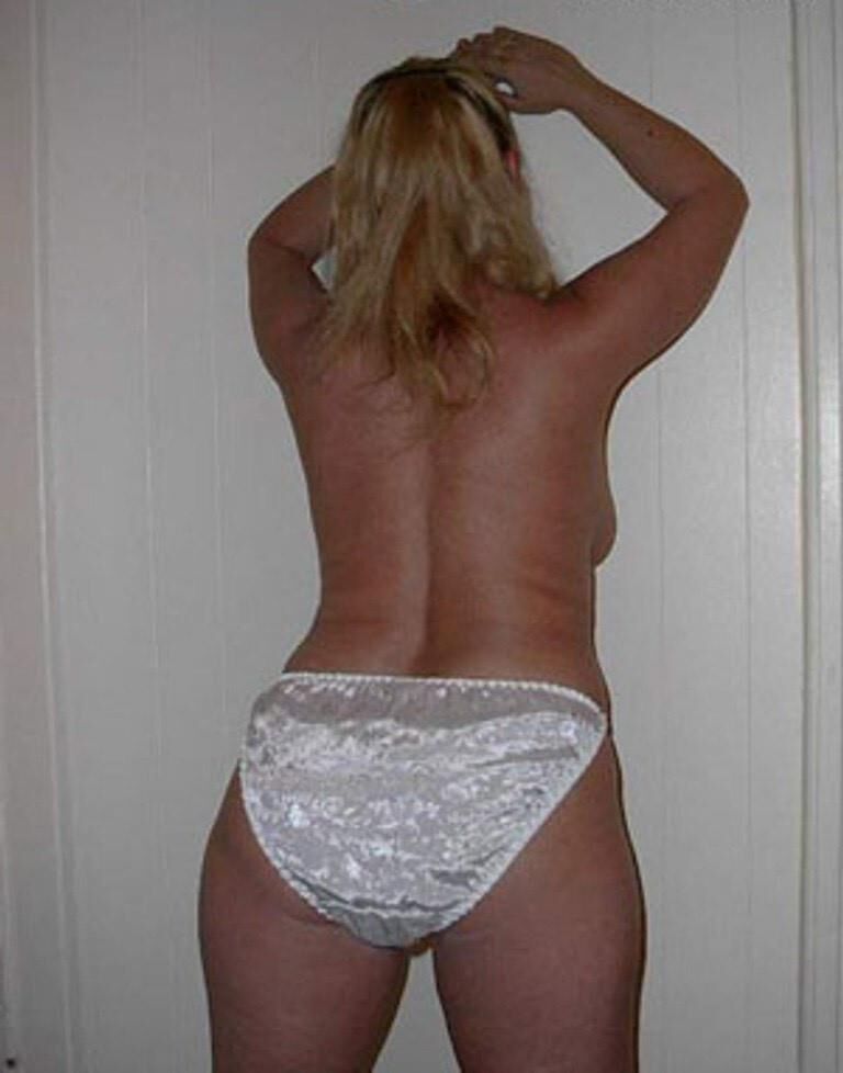 Argentine milf Gabriela