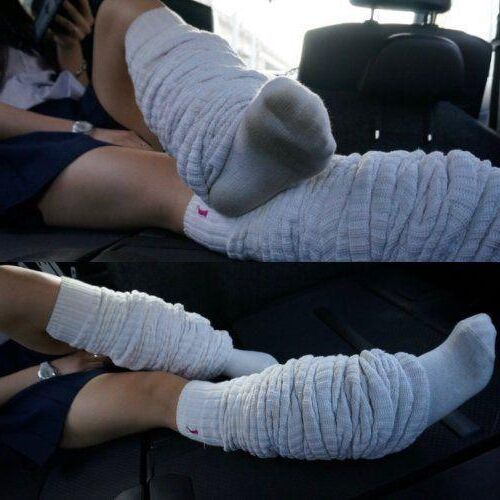 DO ASIAN WOMEN WEAR SOCKS? THE LOOK GREAT IN THEM!