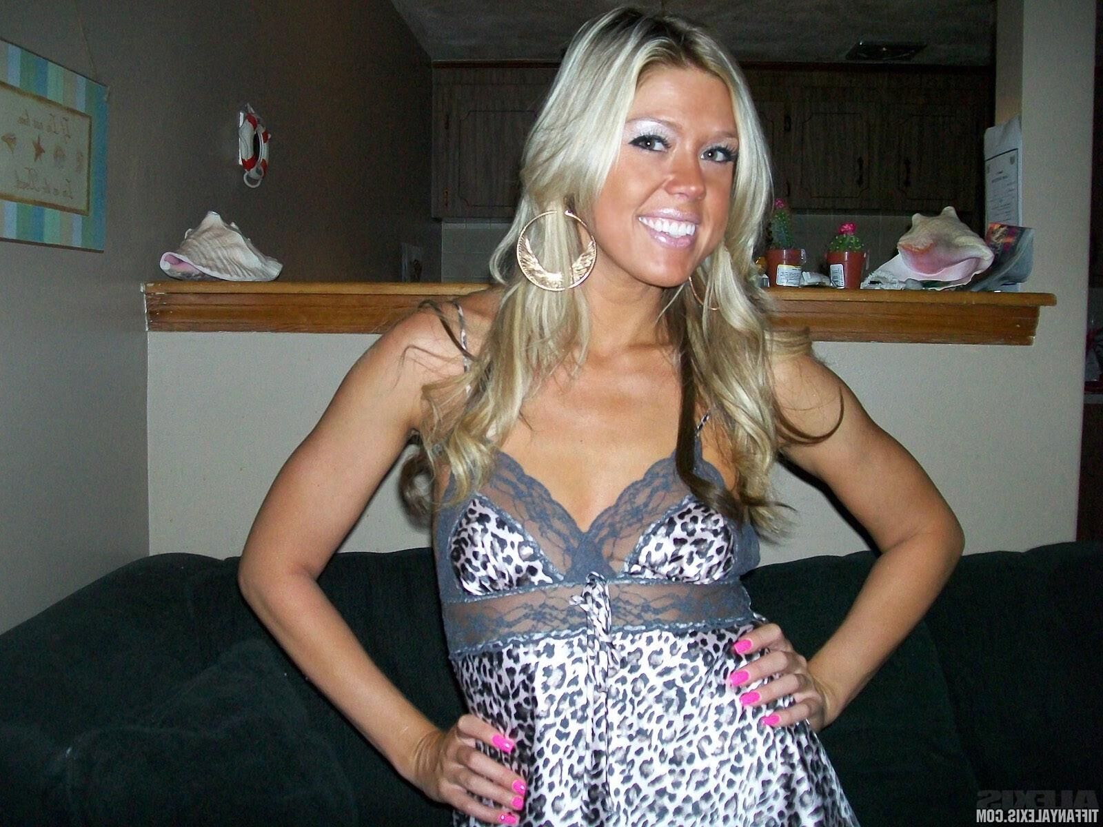 TiffanyAlexis TIFFANY Snow leopard