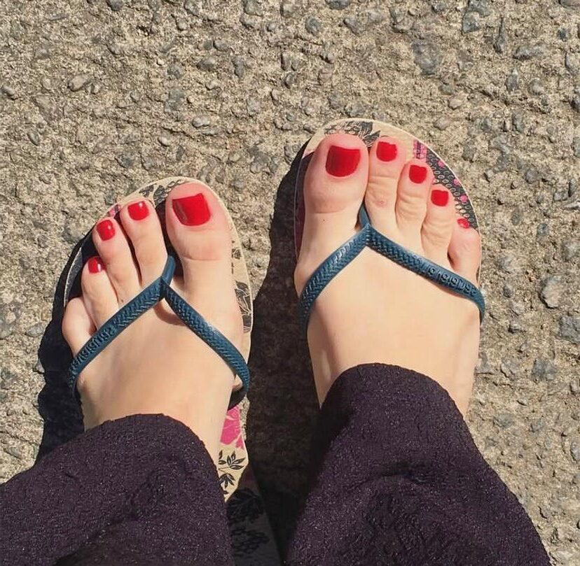  Legs Feet and Toes
