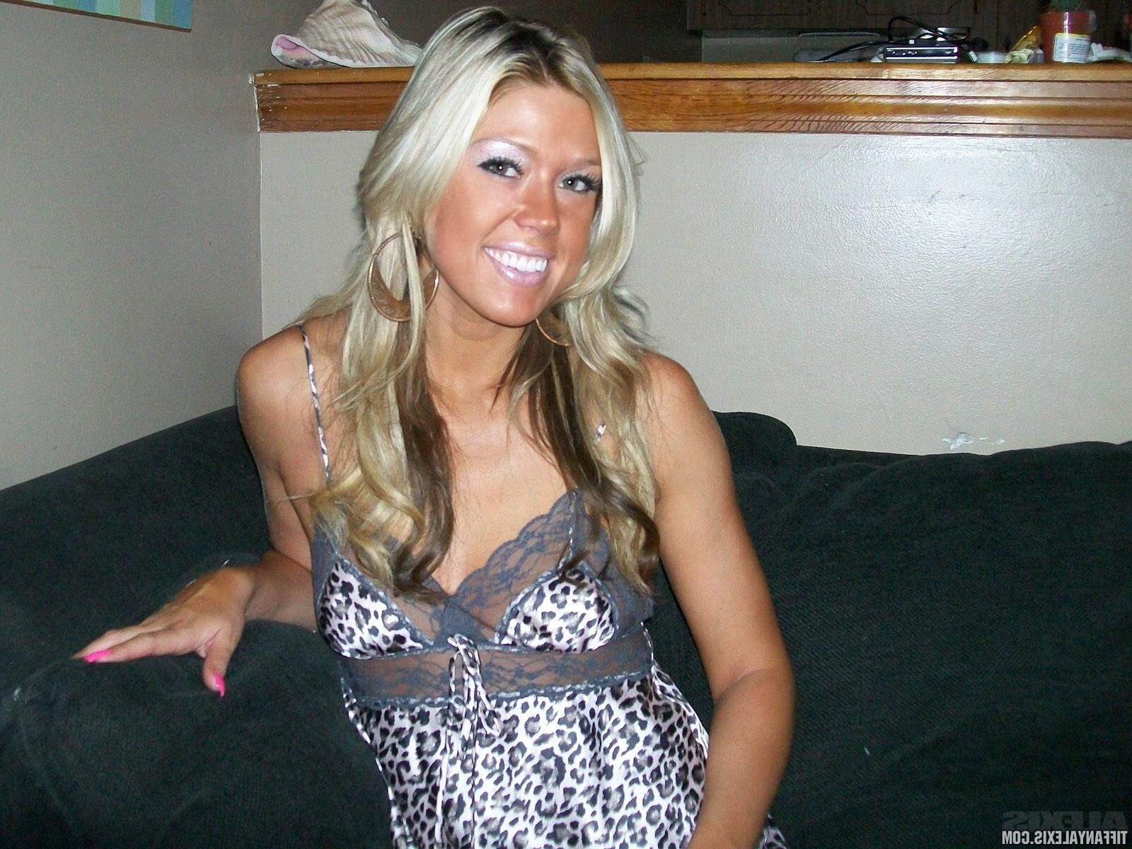 TiffanyAlexis TIFFANY Snow leopard