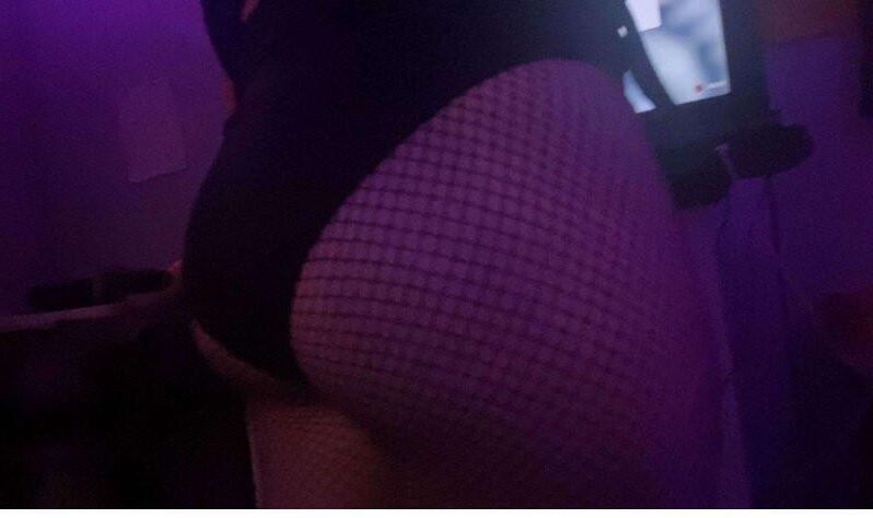 T@Y