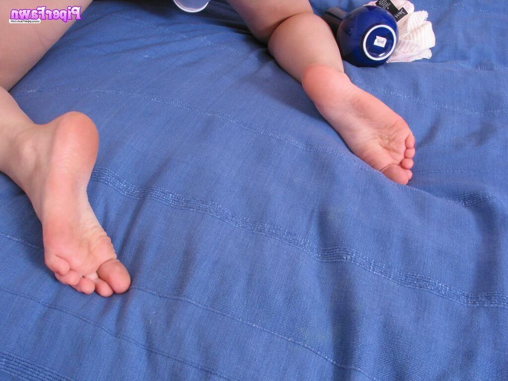 Lovely Redheads ARIEL Blue Bed