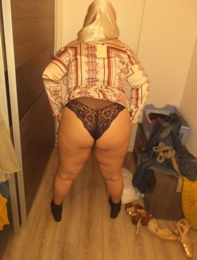 muslim wife