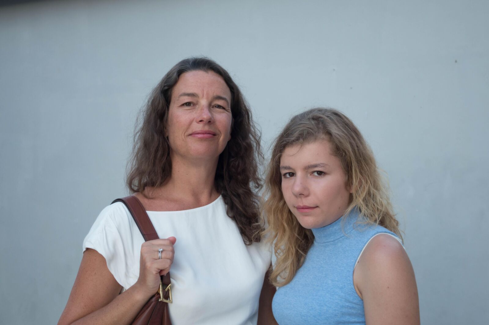 ....,,,,,,,,TIT TO TIT CUDDLING TEENS....,,... 