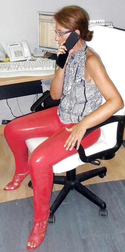 Do you like how tight clothes look on me?