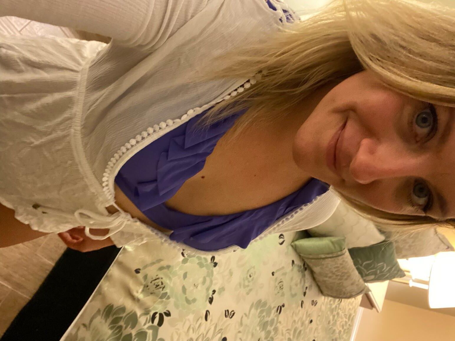 Slut milf Lindsey 