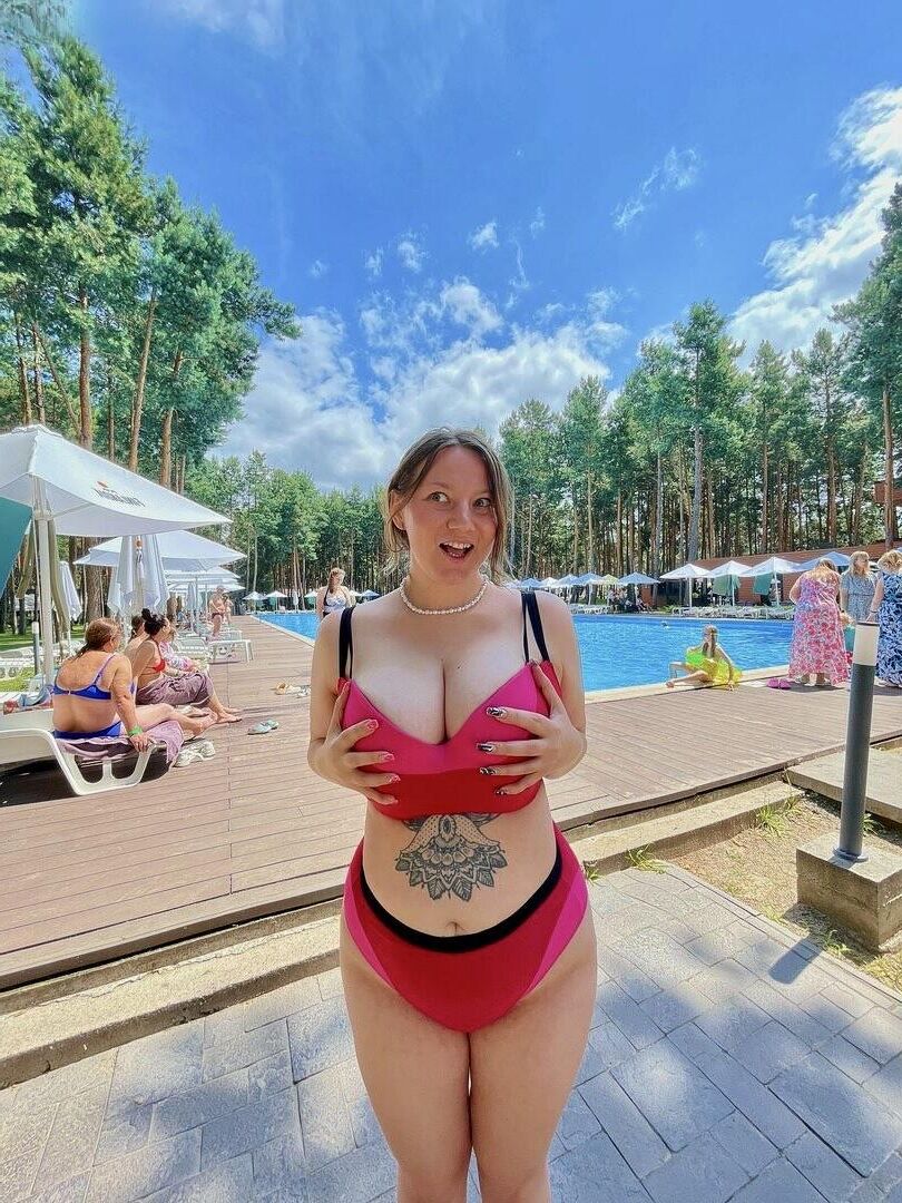 Koliska seios gigantes grandes butt but lindo ucraniano menina mista de menina mista