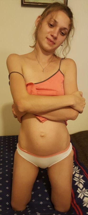 Skinny Polish Cameltoe Queen Net Slut Maja in Garfield Undies
