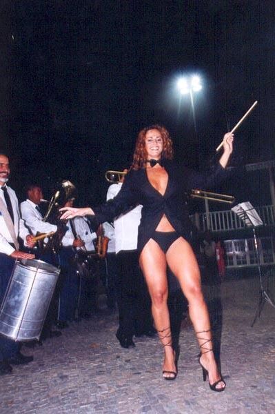 Viviane Araujo Retro -Modell