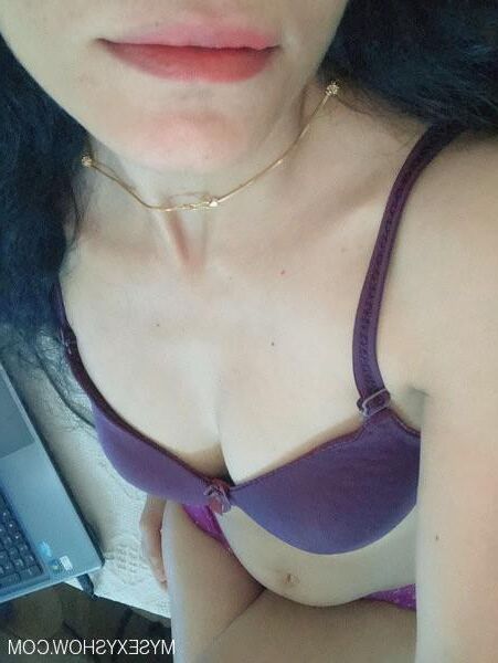 mysexyshow.comのaaliya
