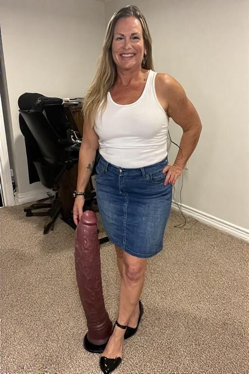 White moms and their dildoes