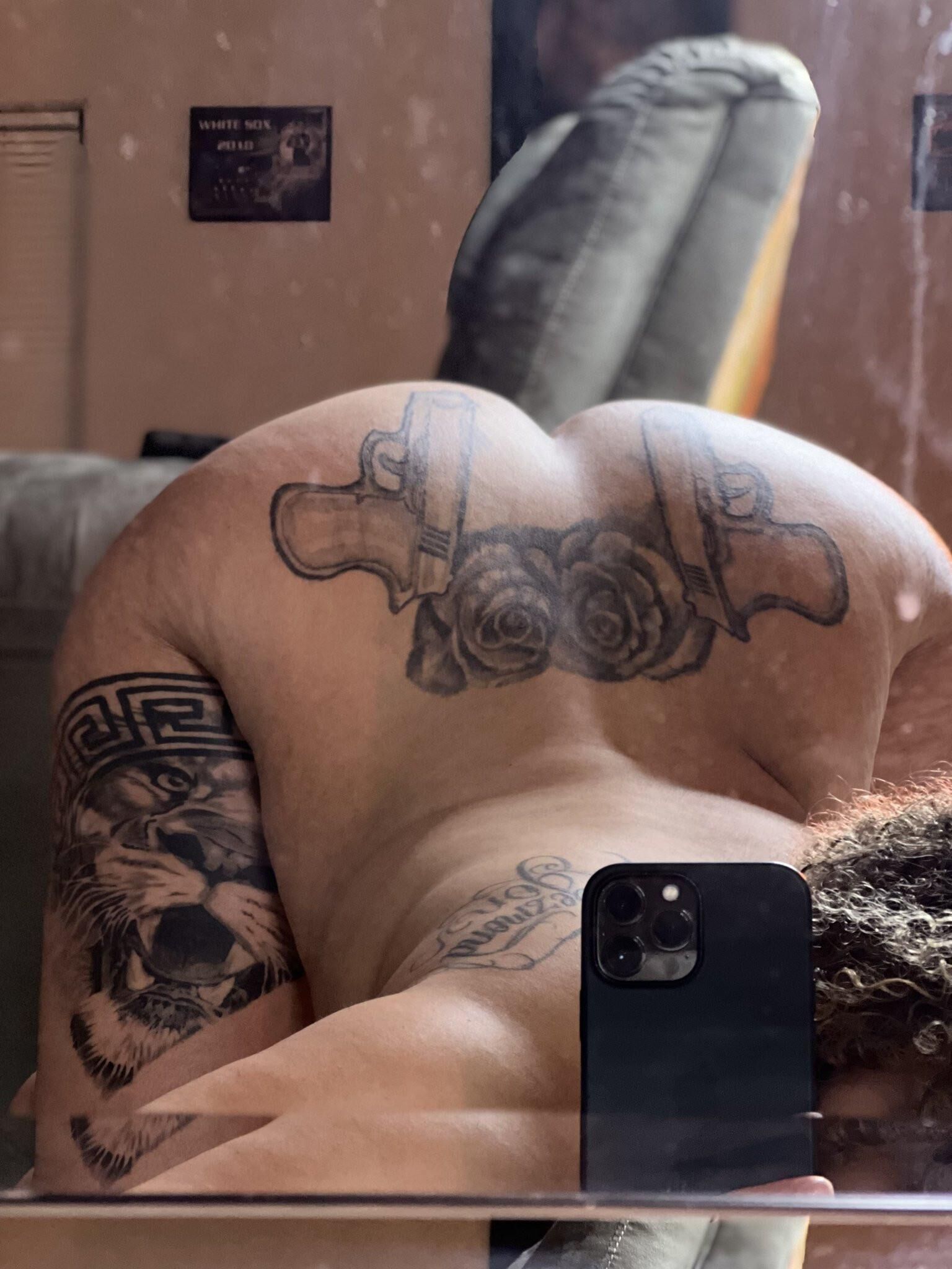 Tatuagem de carimbo de tramp big booty redbone ébano