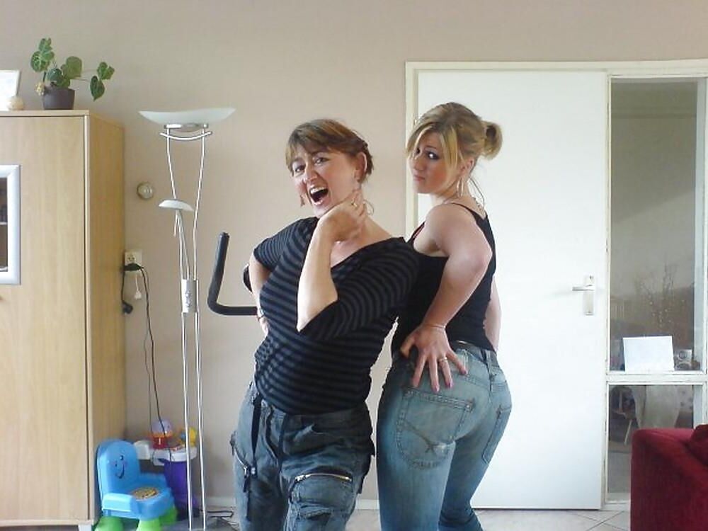 Mamá e hija nn