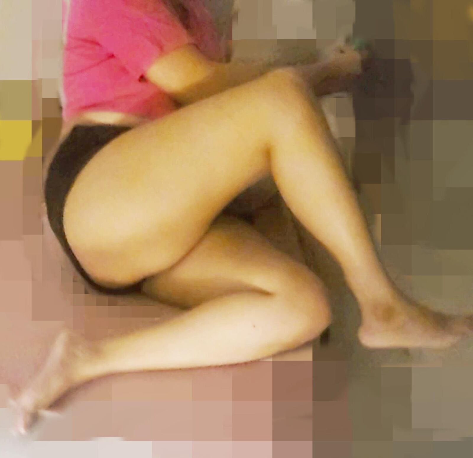 Sueltas de upskirt de sinceras de maestra sexy caliente