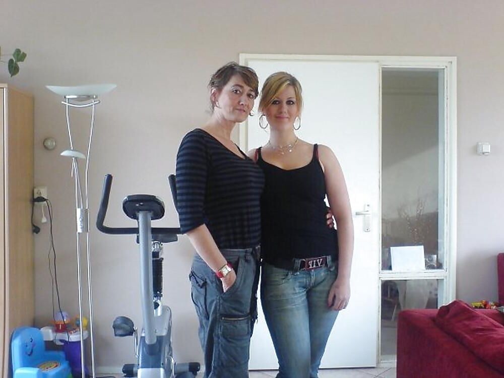 Mamá e hija nn